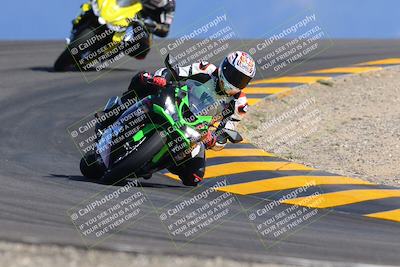 media/Oct-09-2022-SoCal Trackdays (Sun) [[95640aeeb6]]/Turn 12 (140pm)/